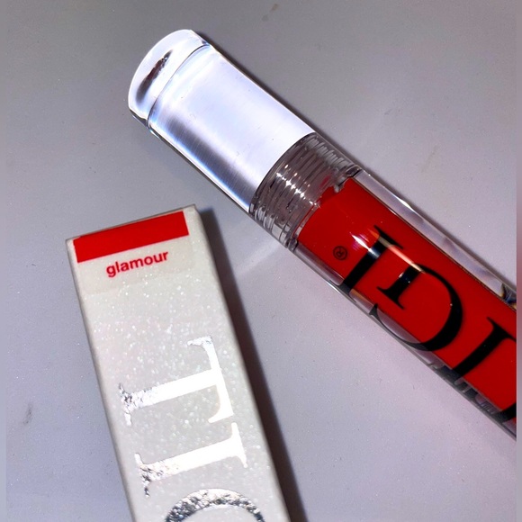Tigi Luxe lipgloss Glamour red NIB ❤️ - Picture 1 of 6